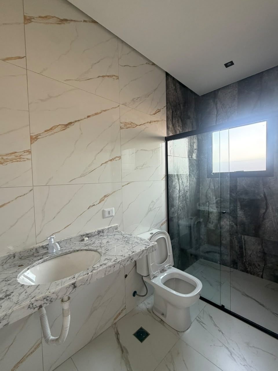 Casa pronta para morar – banheiro Casa pronta para morar em condomínio - banheiro