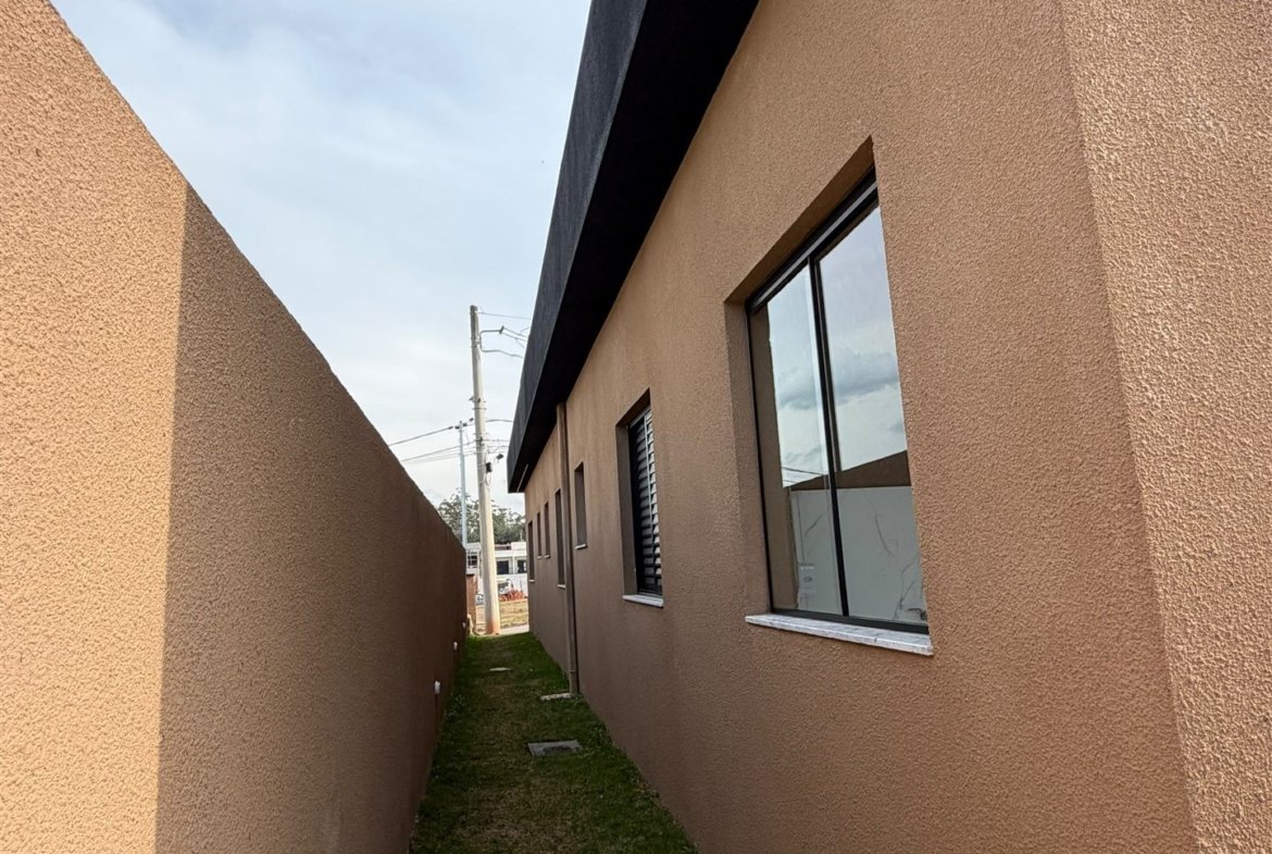 Casa pronta para morar em condomínio - sala