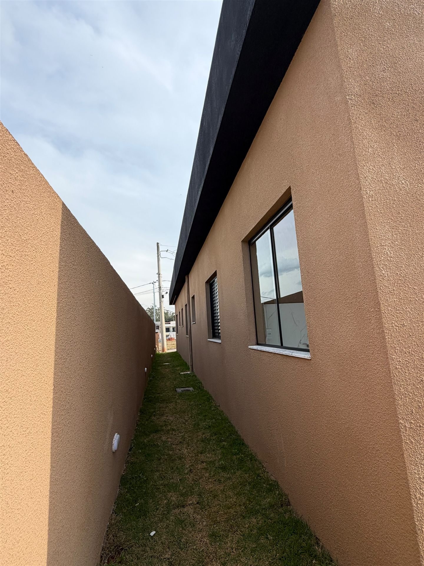 Casa pronta para morar – sala Casa pronta para morar em condomínio - sala